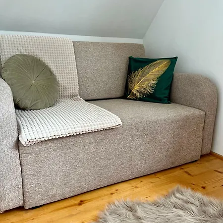 Agrodomek بيت ضيافة